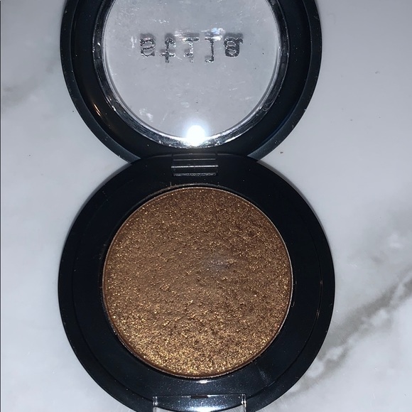 Stila Citrine Eyeshadow Single - Picture 2 of 9
